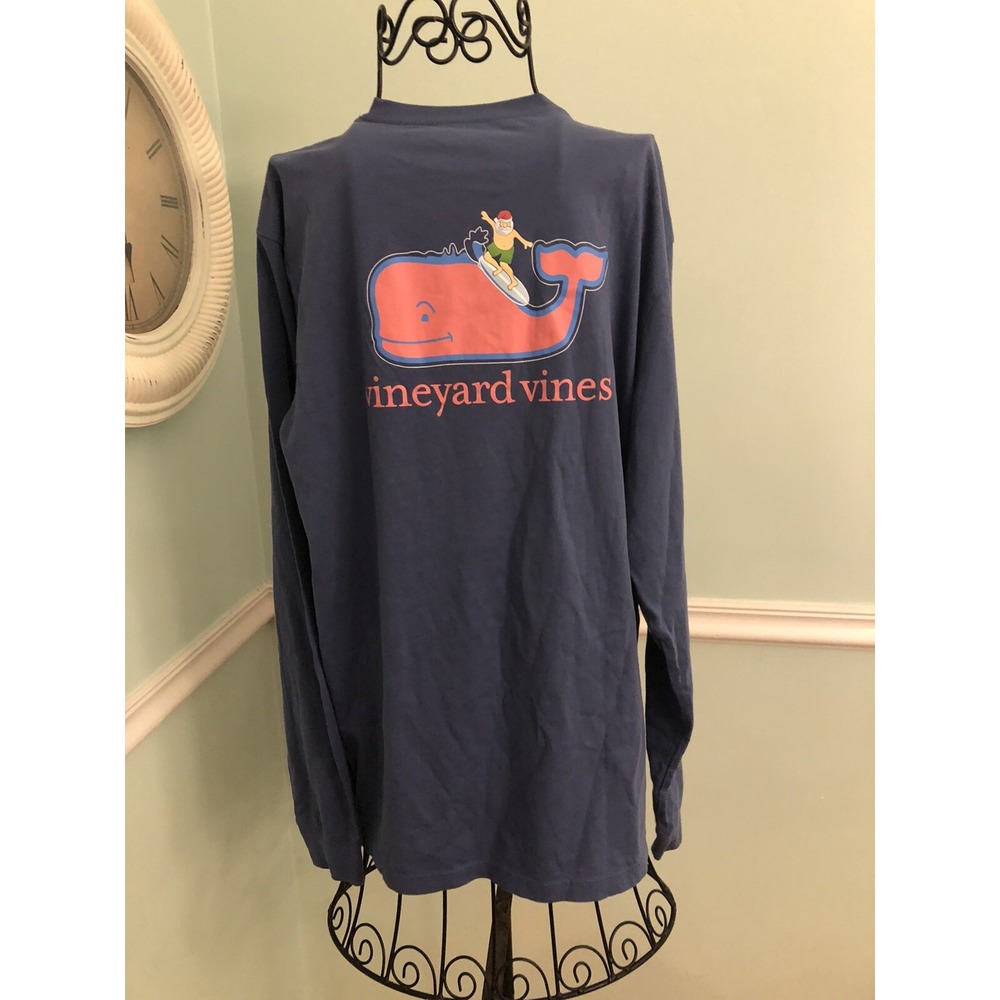 Vineyard Vines Mens Blue Santa Surfing Whale Graphic L/S T Shirt M Med EUC